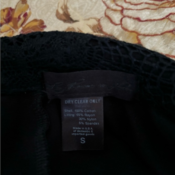 Southern Gothic Skirt in black by La Femme En Noir - Picture 5 of 5